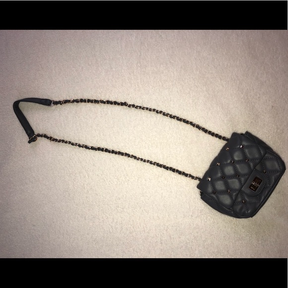 Purse - Picture 2 of 4